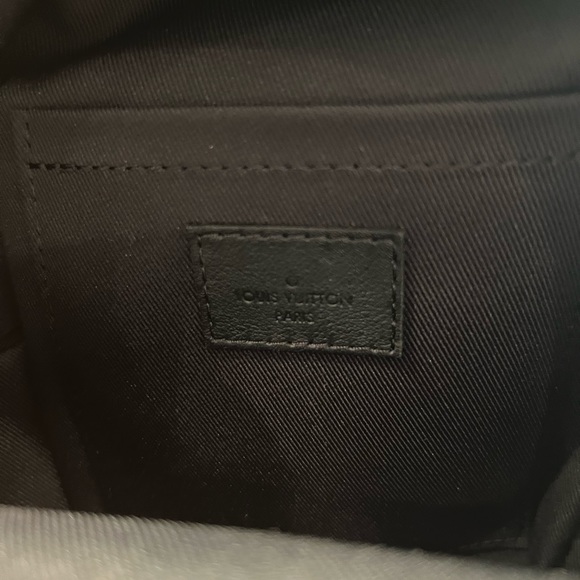 Authentic Louis Vuitton Palm Springs Mini Monogram Backpack TX4270 - Picture 9 of 13